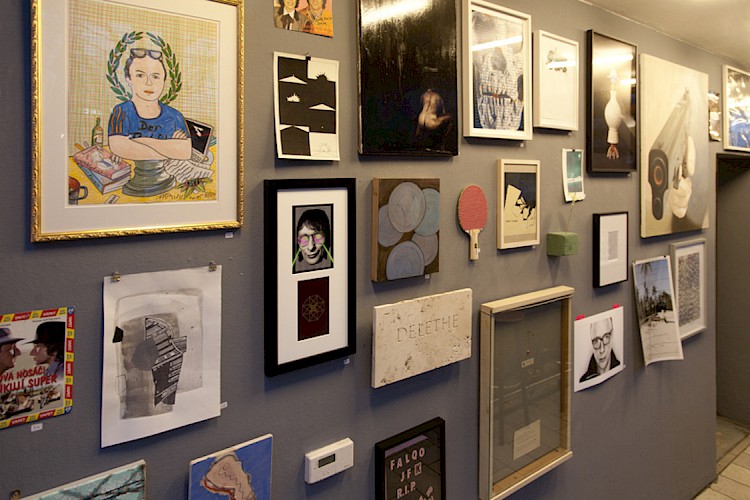 F.E.G.L., LYKK* ZU FASERSTEIN.