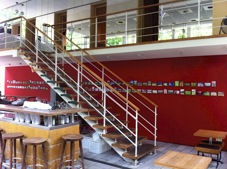 100 Spiele / 100 Fotos.