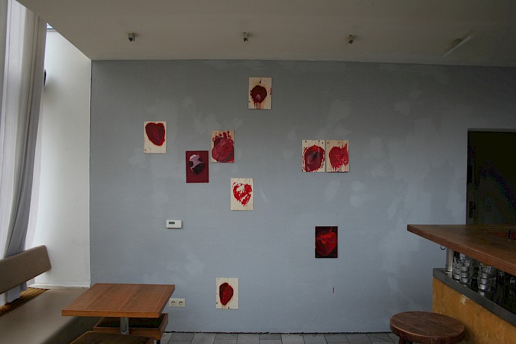 Anne, Helene, nah und fern.