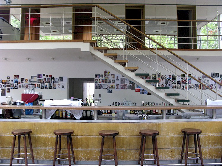 Schickeria - Photogala.