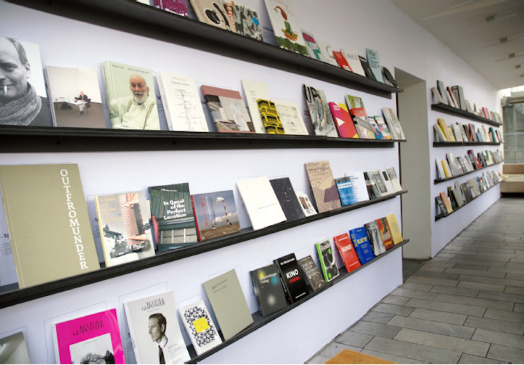 Kunstbuchproduktion.